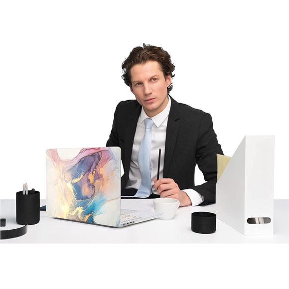 MacBook Pro 14 inch Quicksand Case - Picture 6 of 12